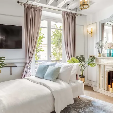 Merveil - Luxury - Louvre - Rambuteau Париж