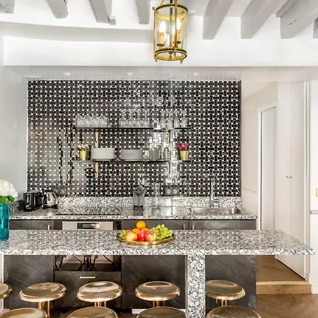 Merveil - Luxury - Louvre - Rambuteau Apartment *