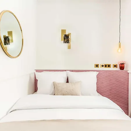 Merveil - Luxury - Louvre - Rambuteau Apartment